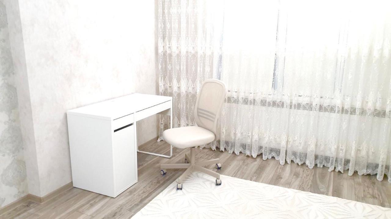 Center Apartment On Albisoara Street Kişinev Dış mekan fotoğraf