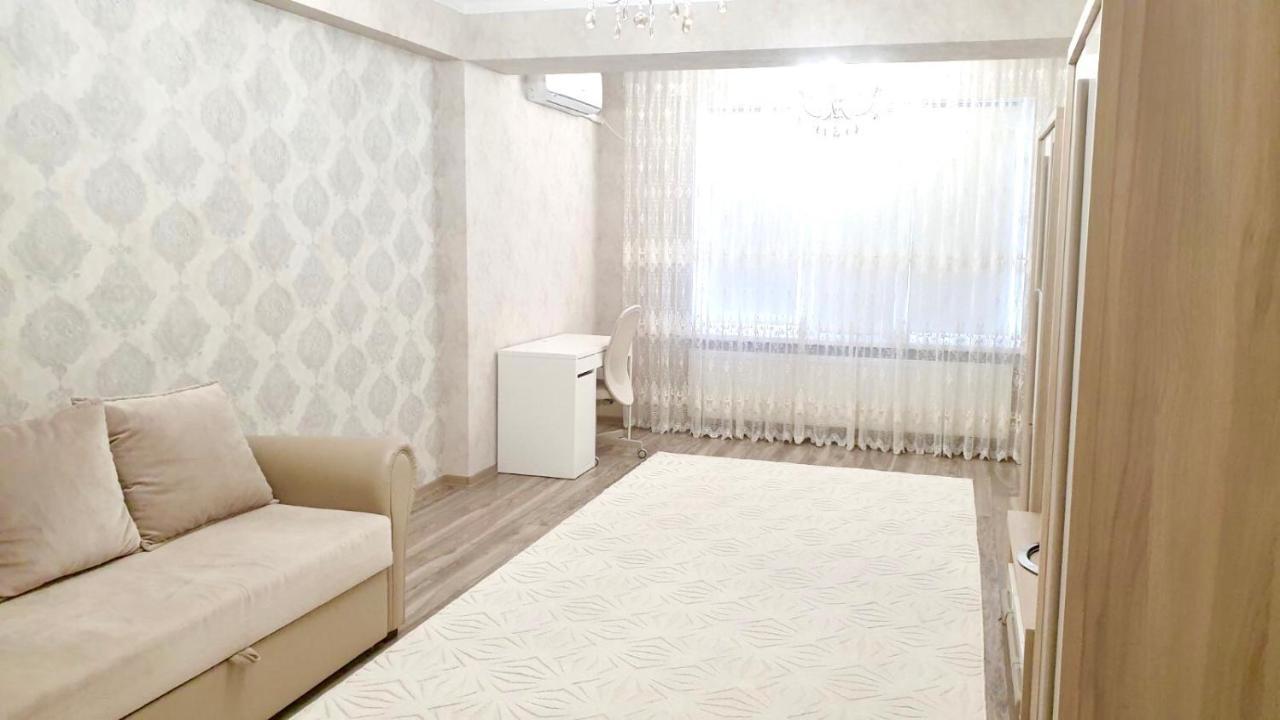Center Apartment On Albisoara Street Kişinev Dış mekan fotoğraf
